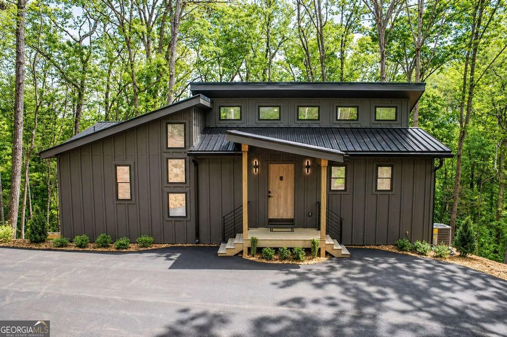 Photo of 26 Grace Drive, Blue Ridge, GA 30513 (MLS # 10754697)