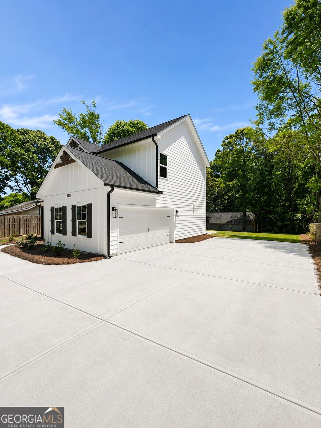 Photo of 5230 Truman Mountain, Gainesville, GA 30506 (MLS # 10760053)