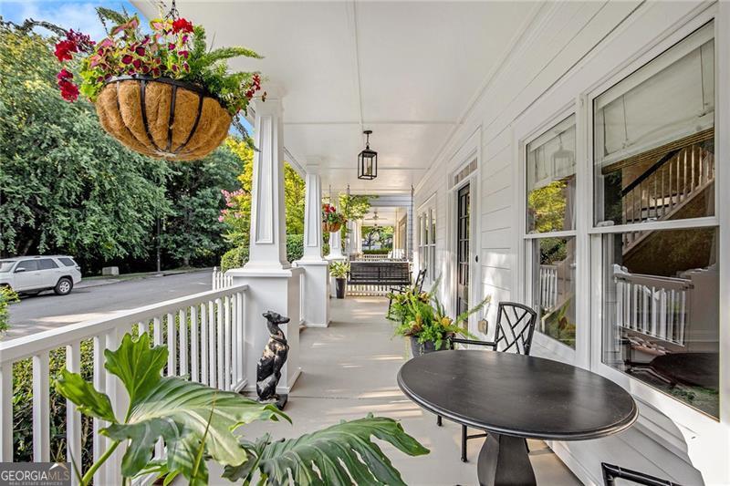2105 Adams Overlook NW