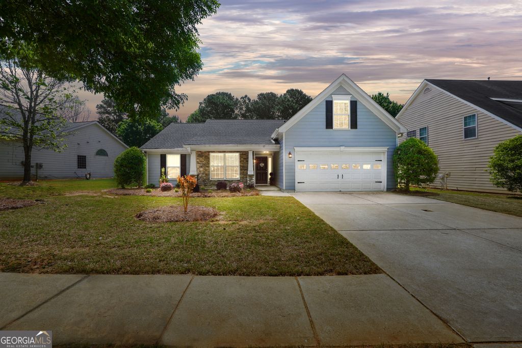 Photo of 164 Lantana Drive, Locust Grove, GA 30248 (MLS # 10736581)