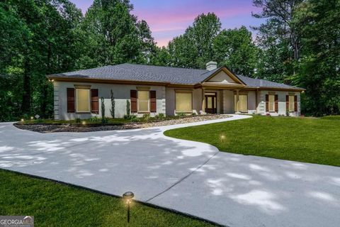 140 Emily DR SW Lilburn GA 30047
