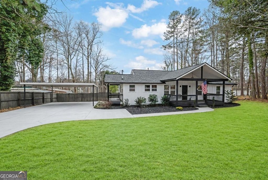 Photo of 5601 Due West Road, Powder Springs, GA 30127 (MLS # 10702907)