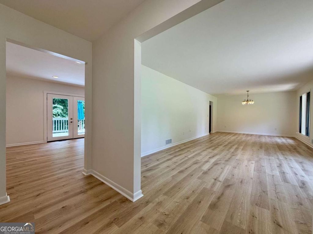 Photo of 2200 Carey Place, Marietta, GA 30066 (MLS # 10780637)