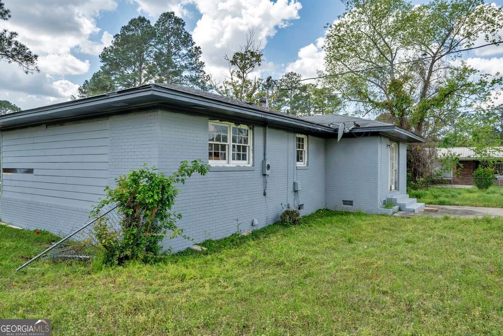 Photo of 715 E 29th Ave, Cordele, GA 31015 (MLS # 10806975)