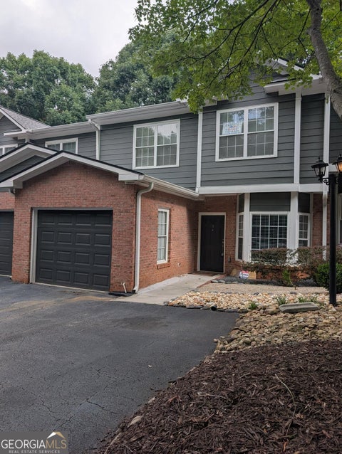 Photo of 2680 Pine Tree Road NE #APT 3, Atlanta, GA 30324 (MLS # 10868696)