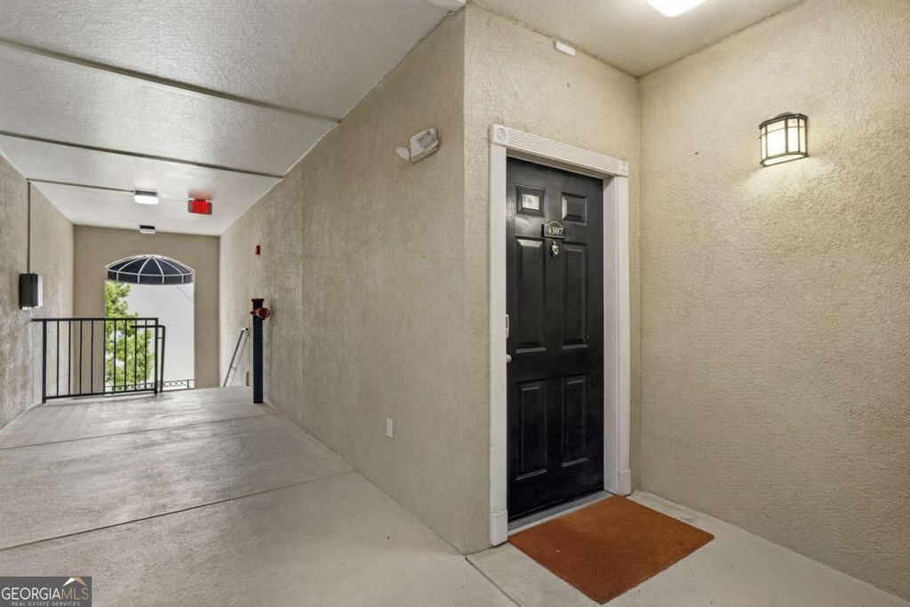 Photo of 4307 Westchester Ridge NE, Brookhaven, GA 30319 (MLS # 10801321)