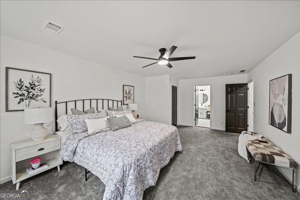 Churchill Manor - Residential