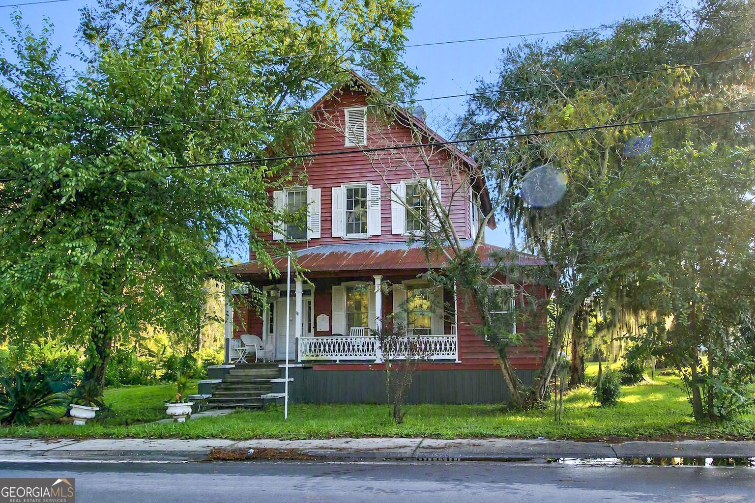 602 Magnolia DR