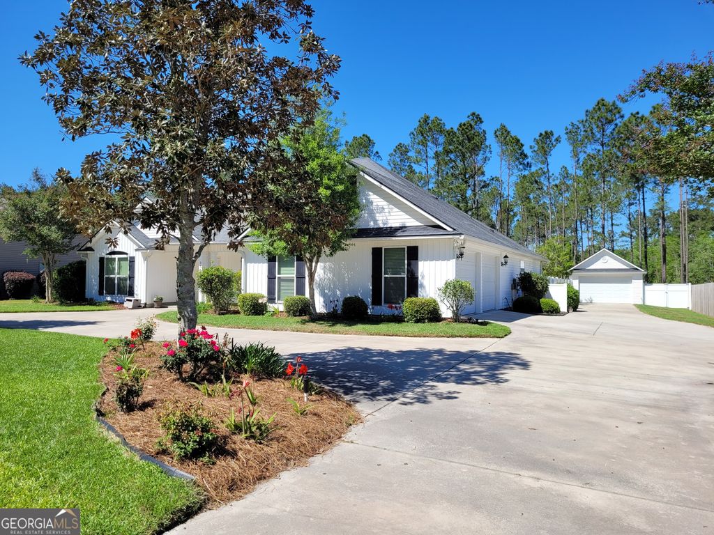 Photo of 3562 Guest Rd, Valdosta, GA 31605 (MLS # 10730139)