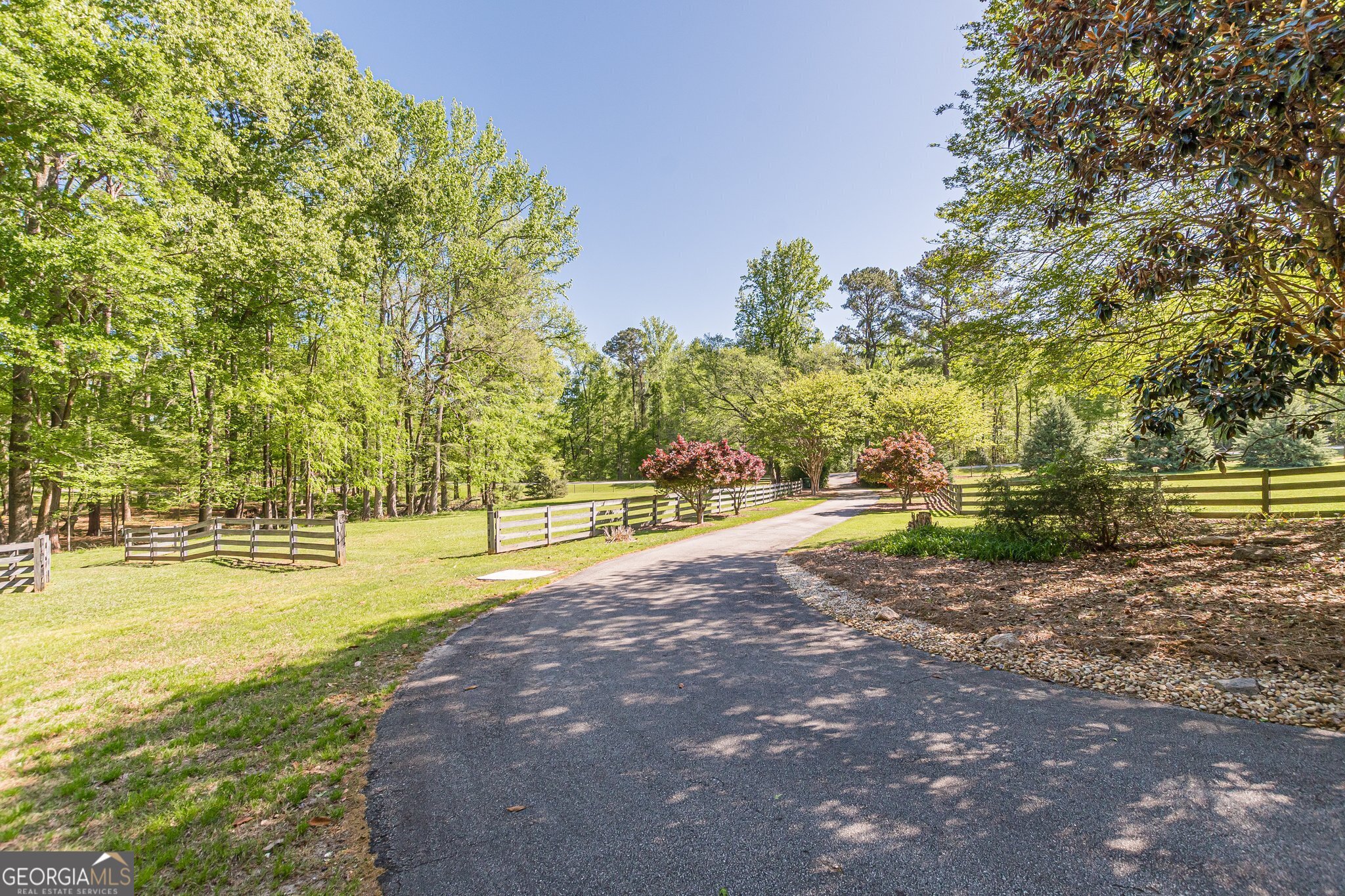 13819 Woolsey RD
