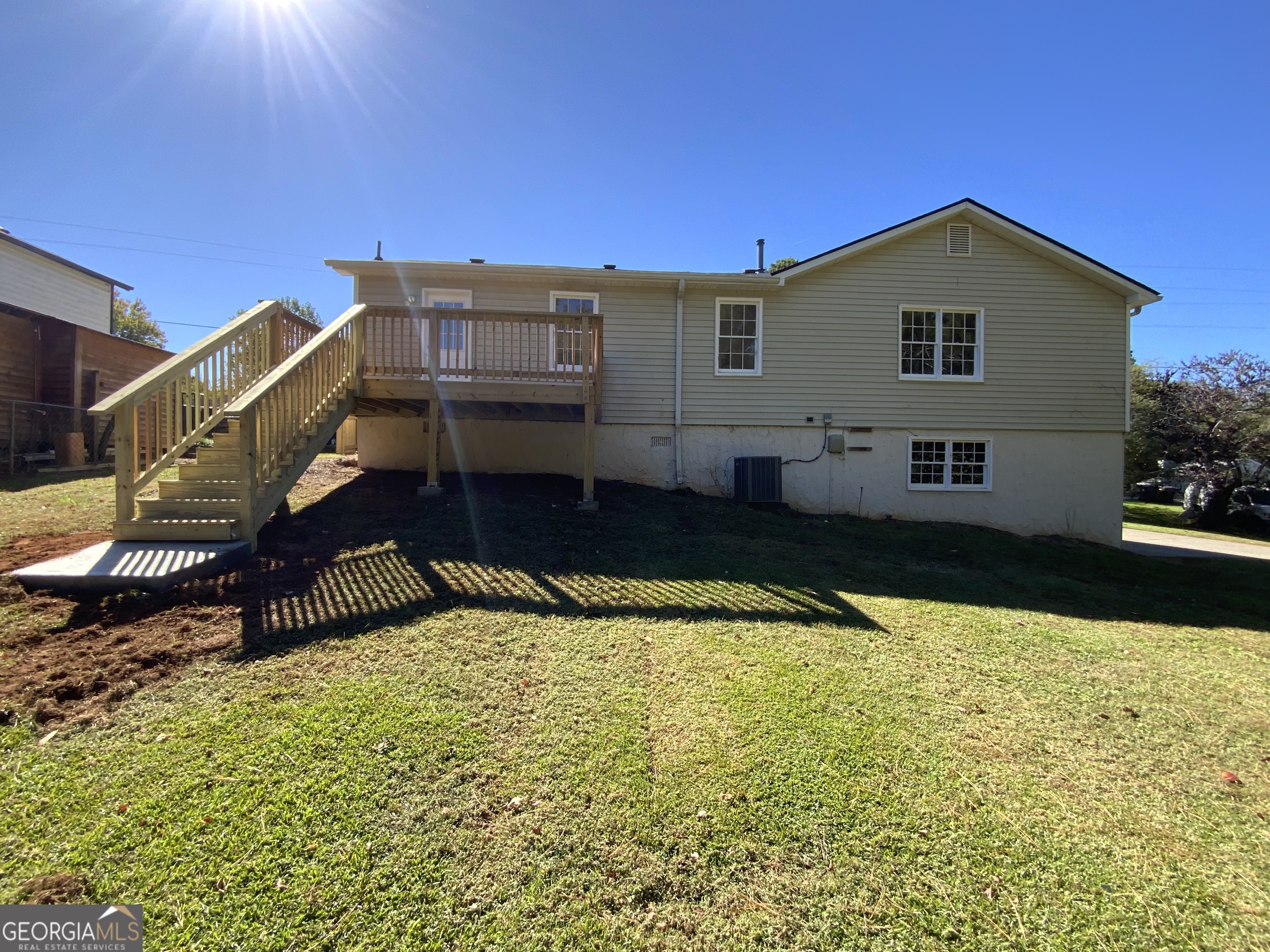 RIDGEWOOD ESTATES 02 - Residential