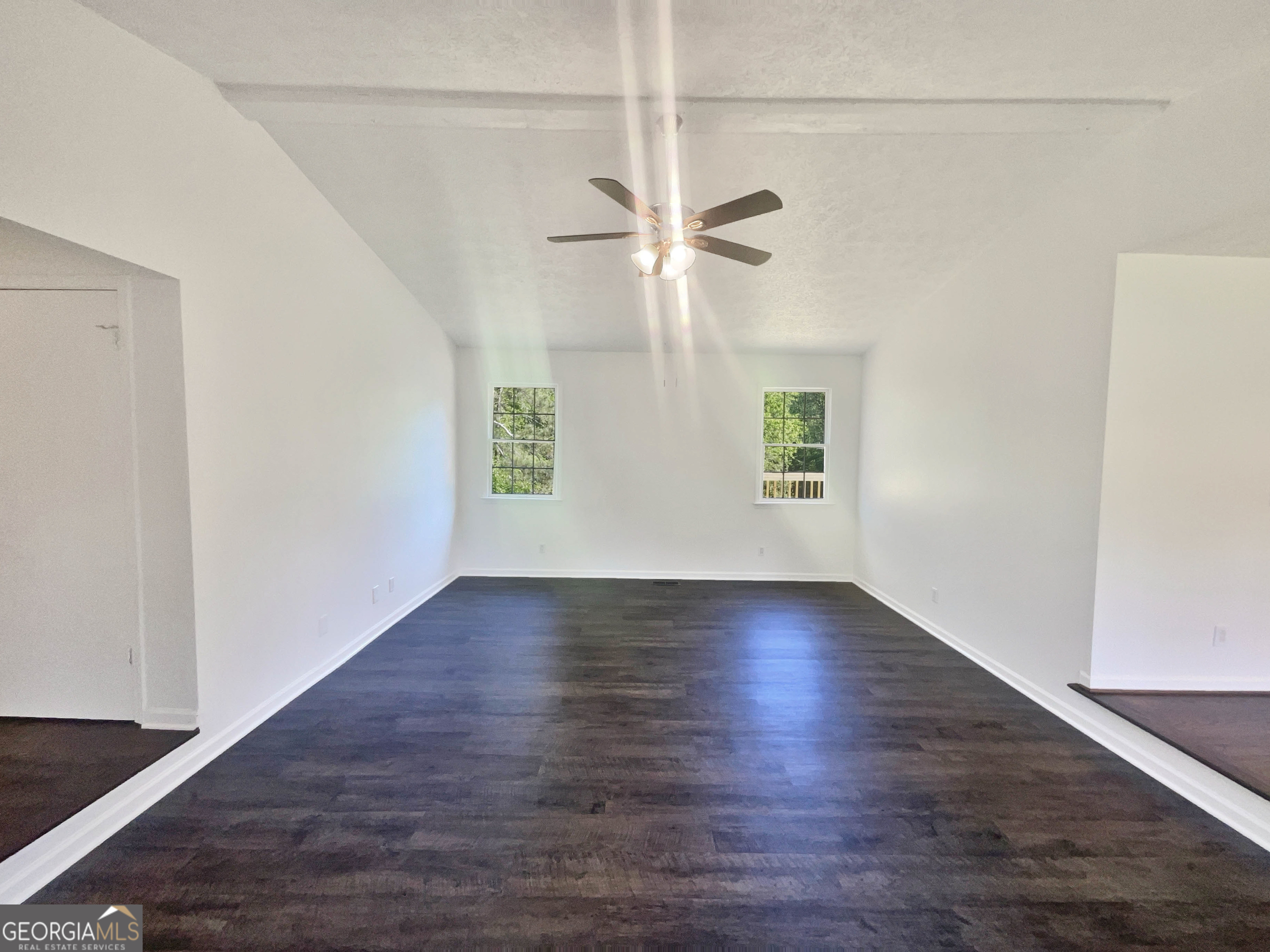 RIDGEWOOD ESTATES 02 - Residential