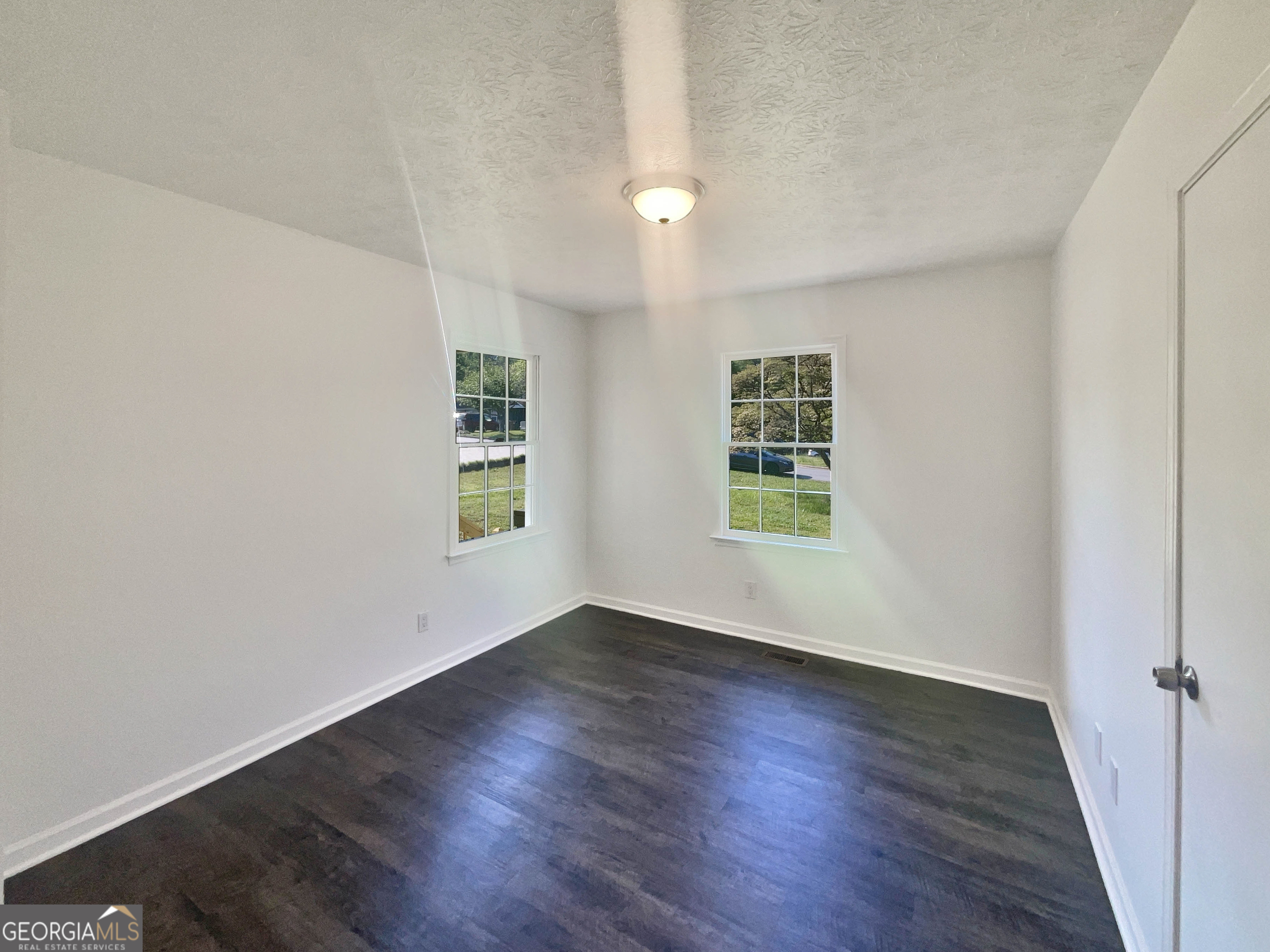 RIDGEWOOD ESTATES 02 - Residential