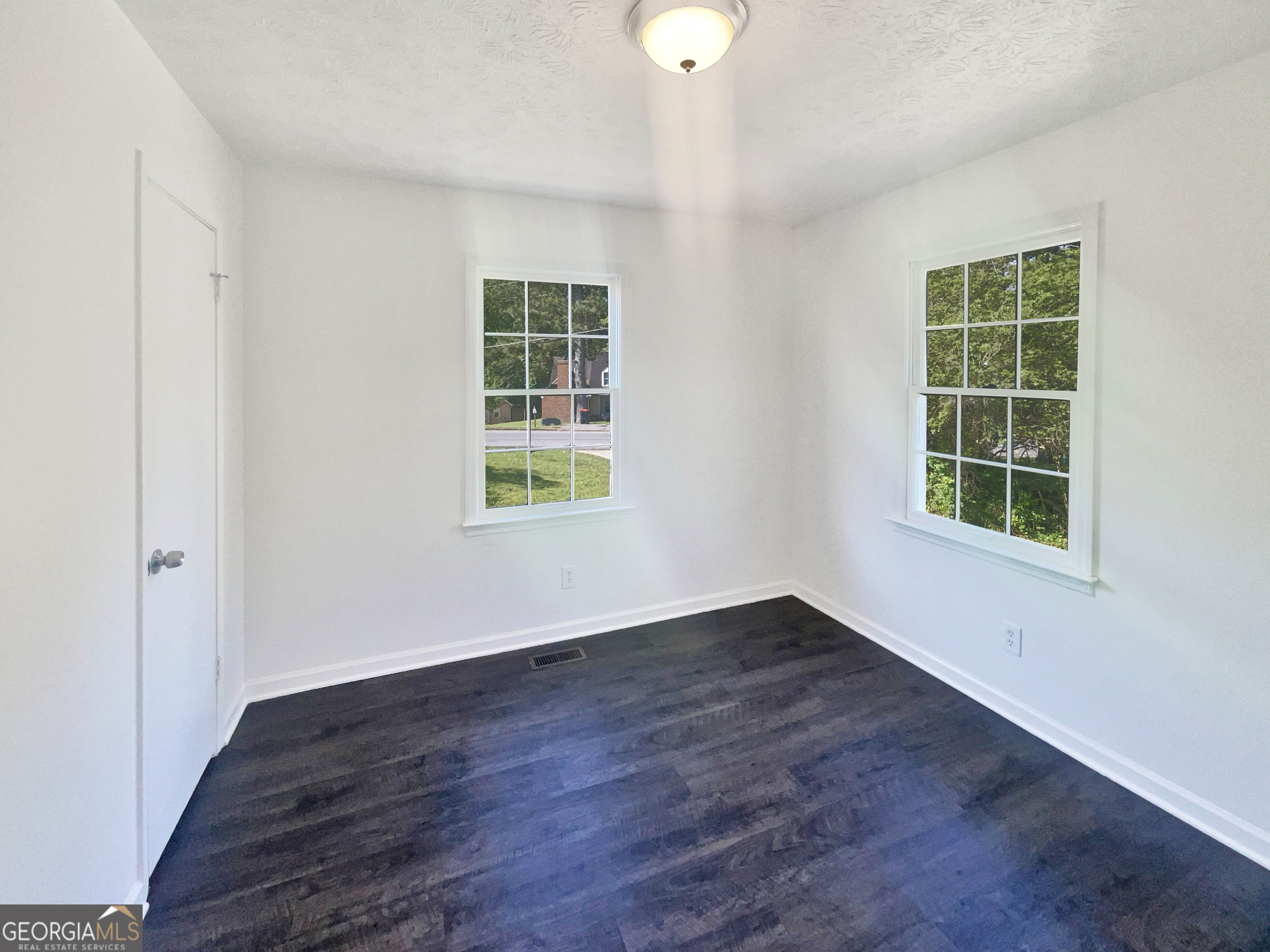 RIDGEWOOD ESTATES 02 - Residential