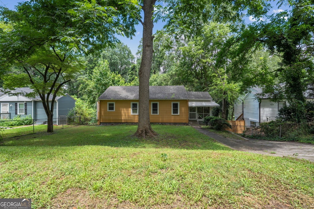 Photo of 178 Meador Way SE, Atlanta, GA 30315 (MLS # 10815690)