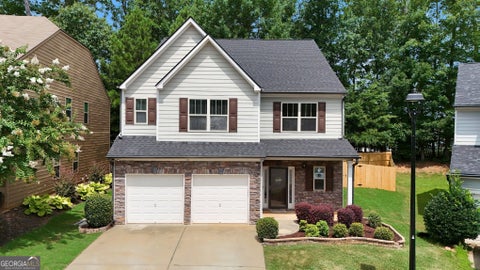 Photo of 3923 Kingfisher Drive, Atlanta, GA 30349 (MLS # 10811288)