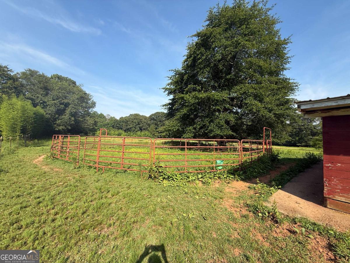214 Orrs School RD