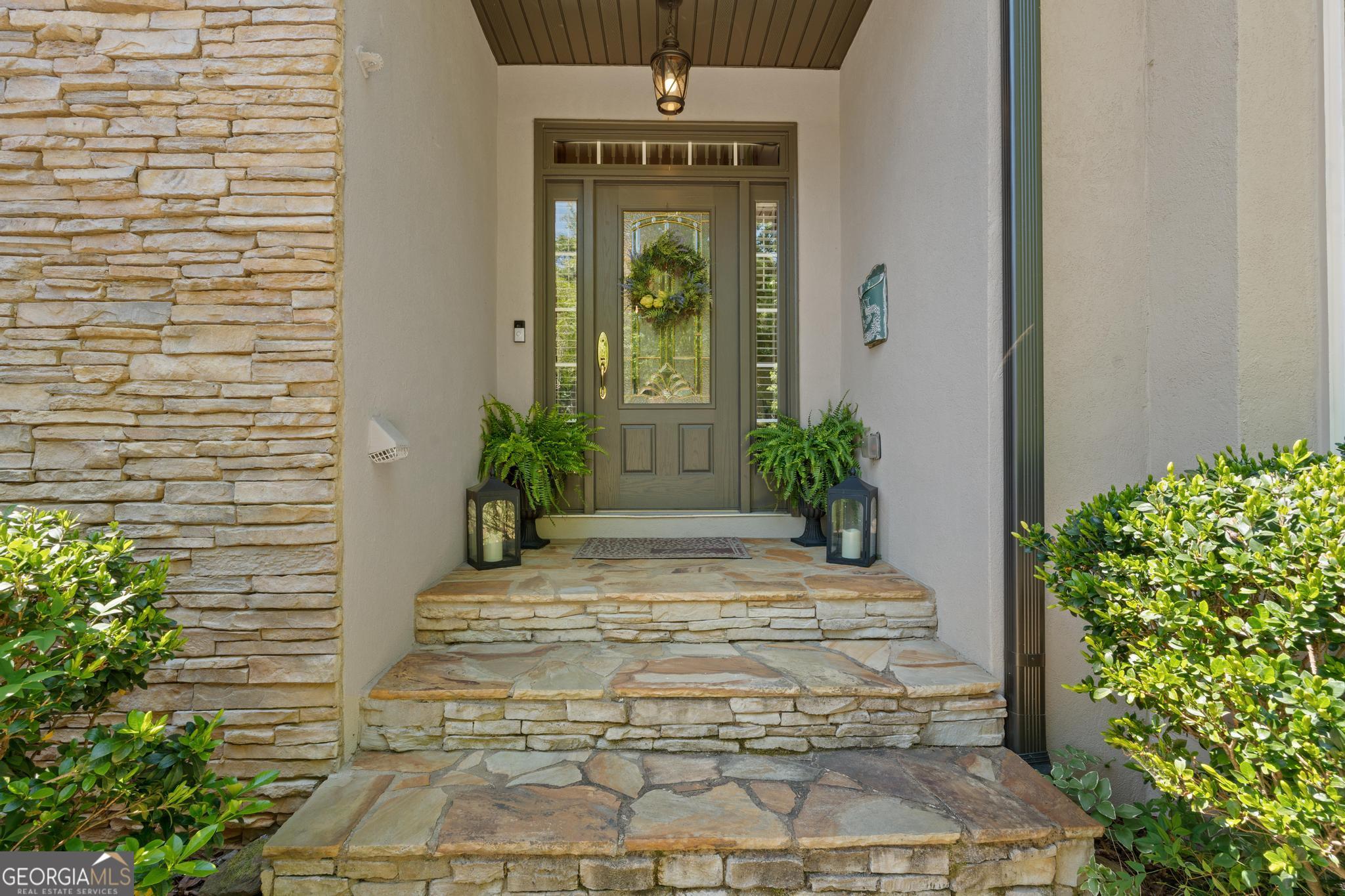 405 River Forest DR