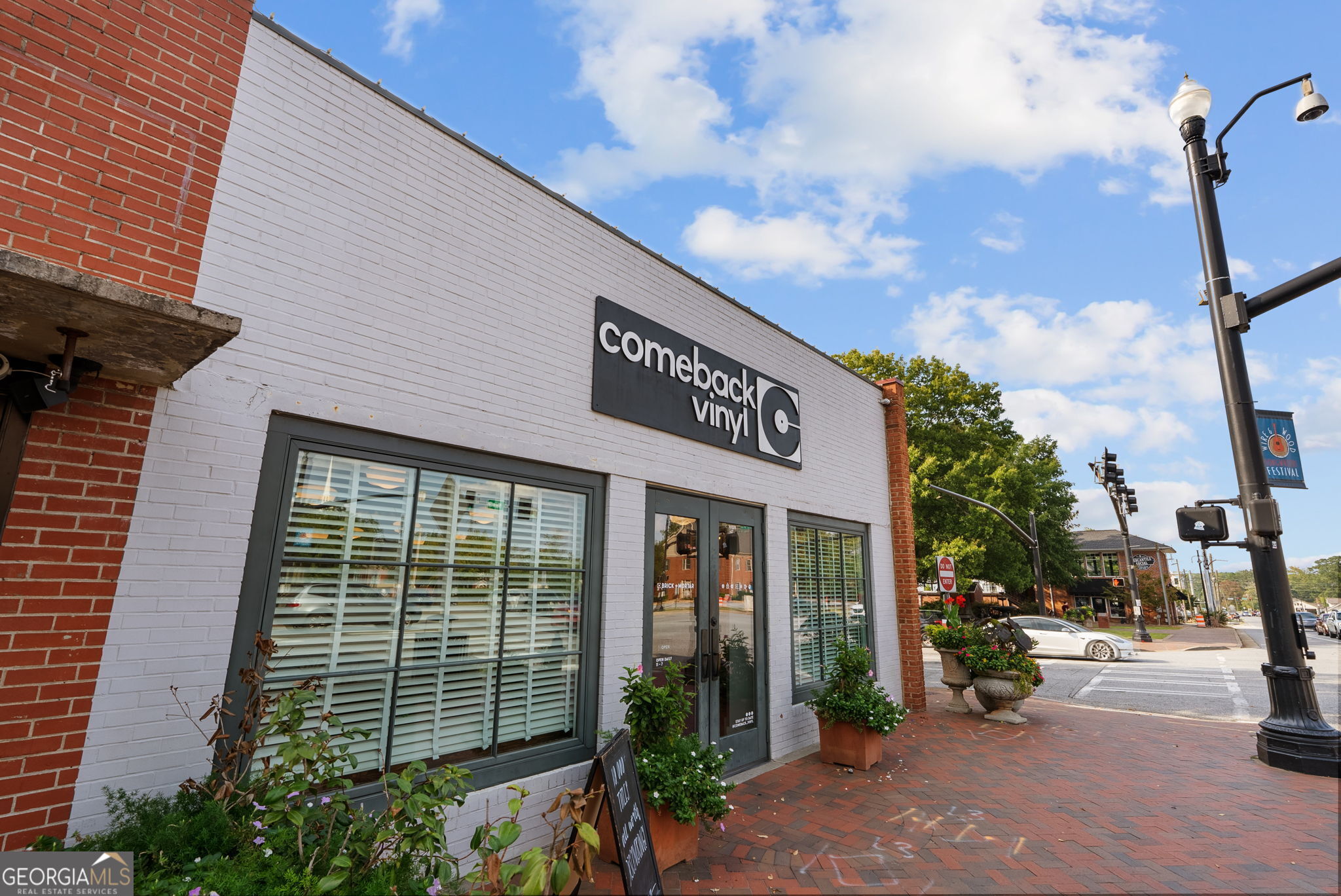 Deerlake - Residential