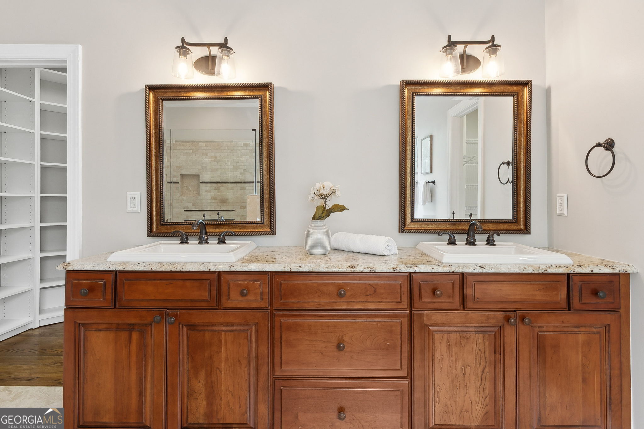 Deerlake - Residential