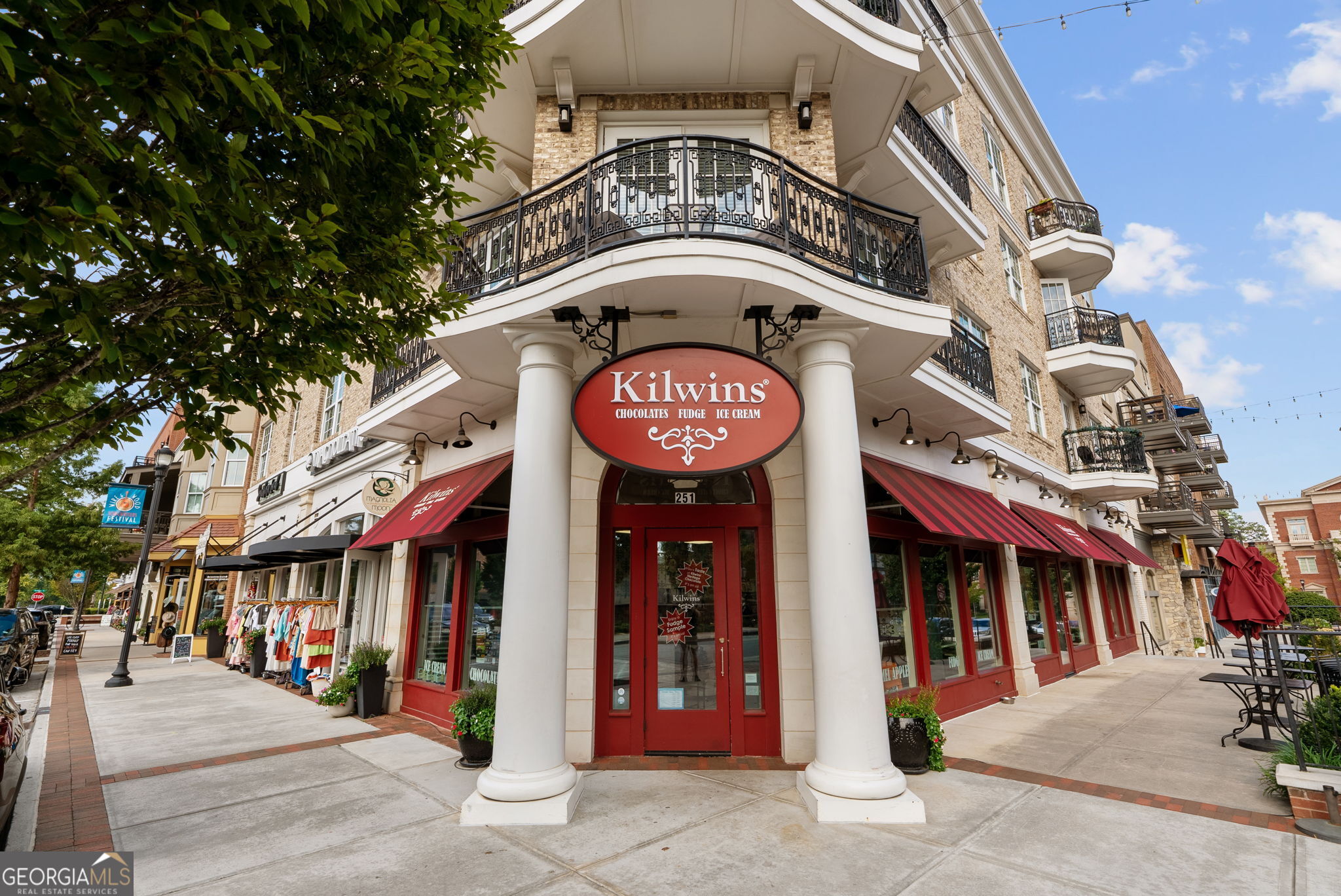 Deerlake - Residential