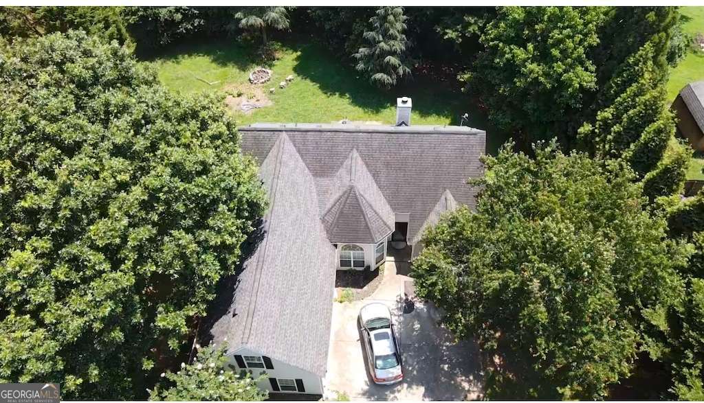 633 Skyland DR