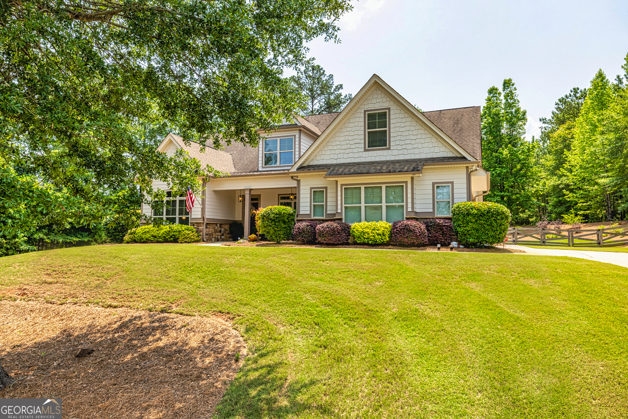 172 Walden Pond TRL