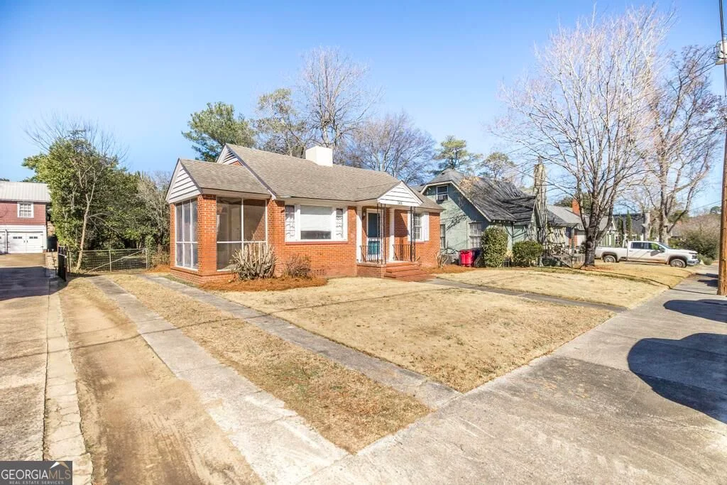 144 Desoto Place
