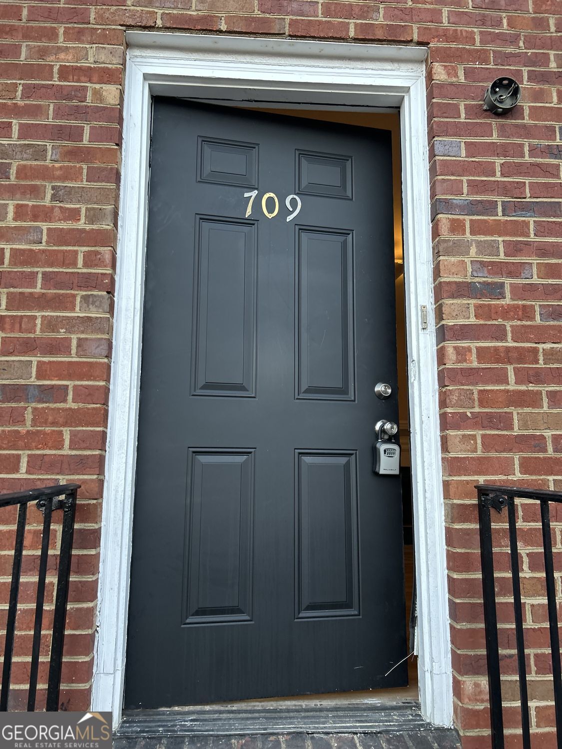 1166 Booth RD SW 709