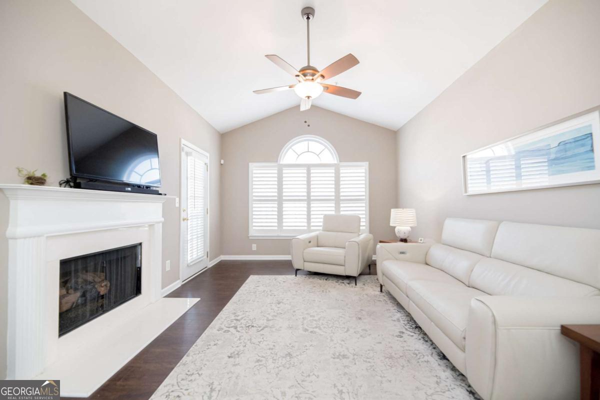 Woodlands at Webb Bridge - Residential