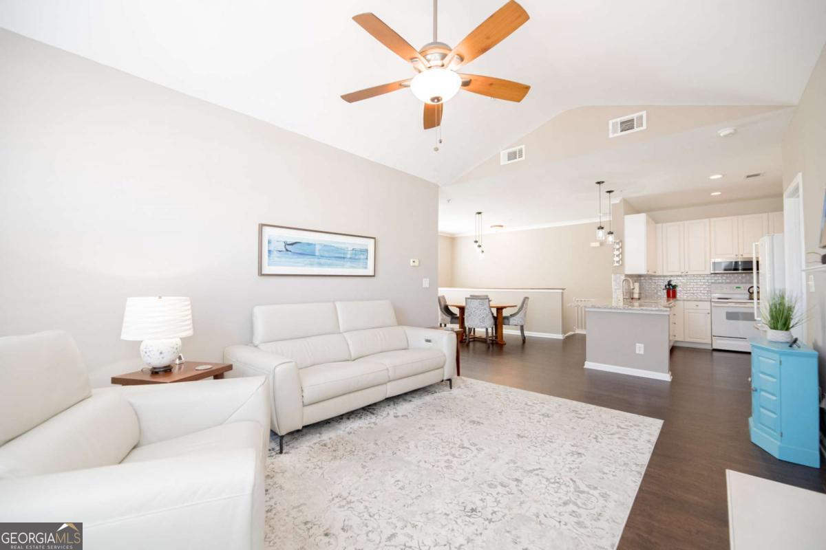 Woodlands at Webb Bridge - Residential