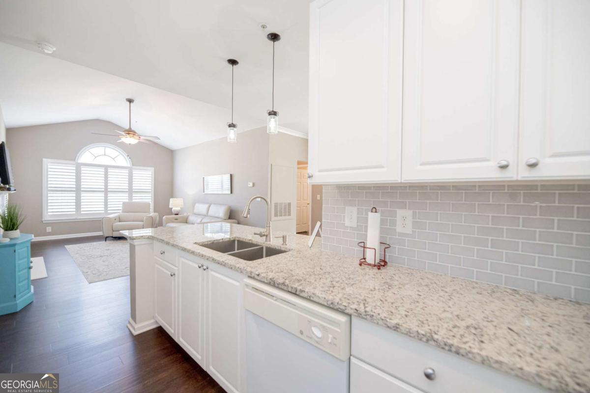Woodlands at Webb Bridge - Residential