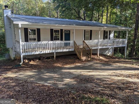 135 Beverly Park CT Newnan GA 30263