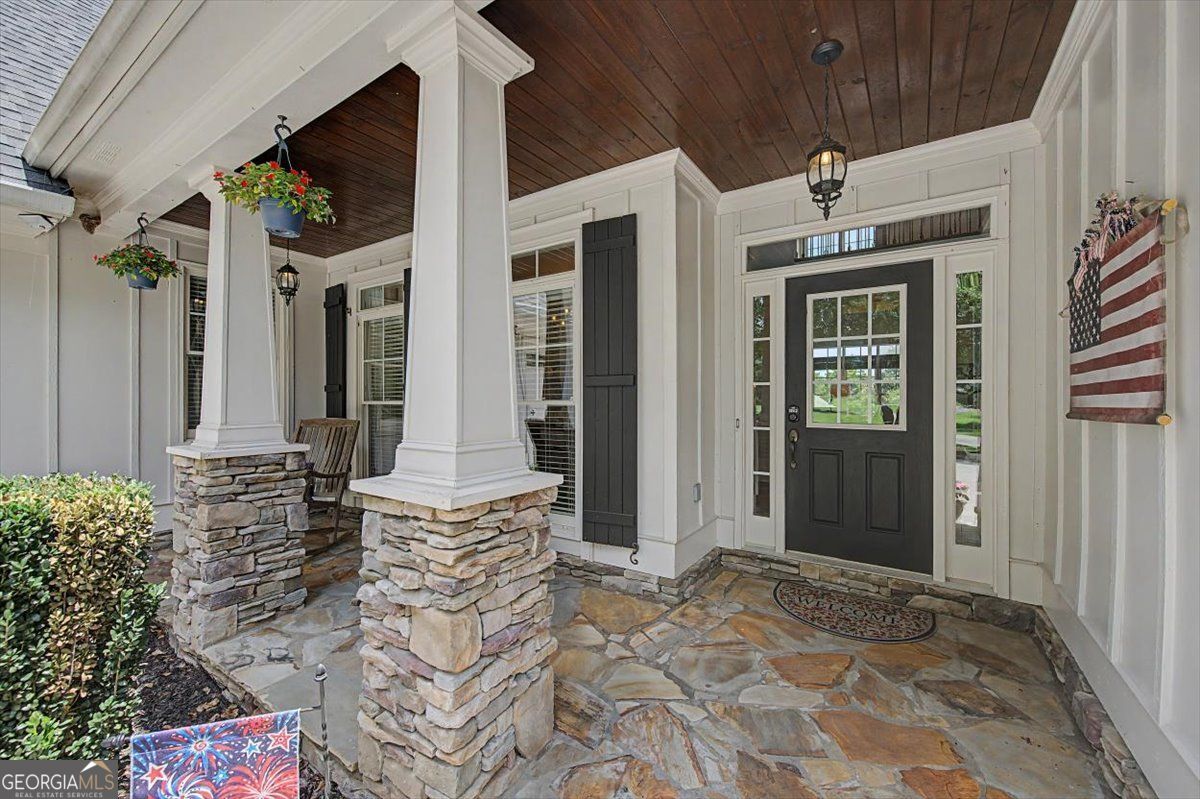 1334 Euharlee DR