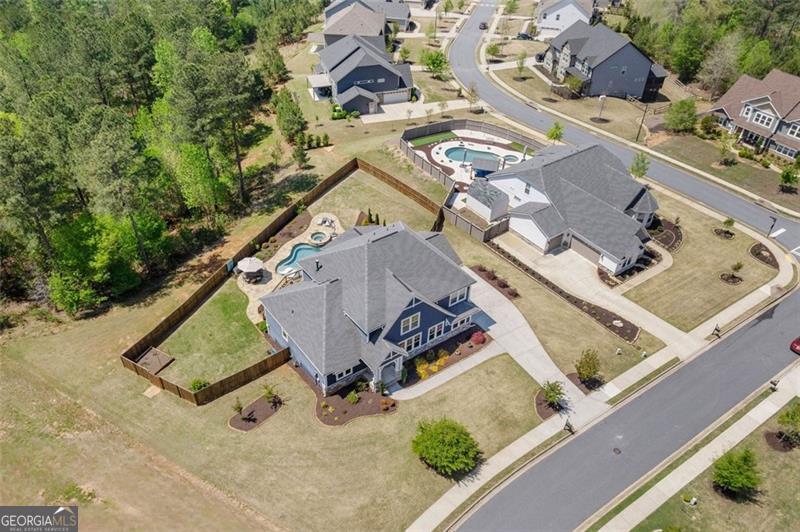 2111 HARMONY DR