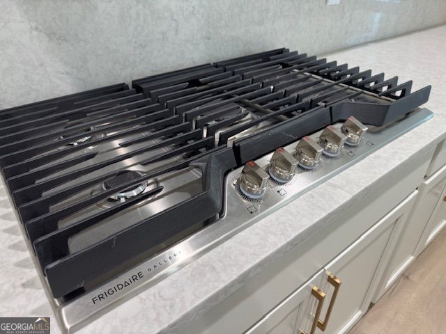 Fayetteville, Georgia 30215, United States, 4 Bedrooms Bedrooms, ,5 BathroomsBathrooms,Residential,Active,91048