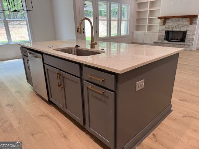 Fayetteville, Georgia 30215, United States, 4 Bedrooms Bedrooms, ,5 BathroomsBathrooms,Residential,Active,91048