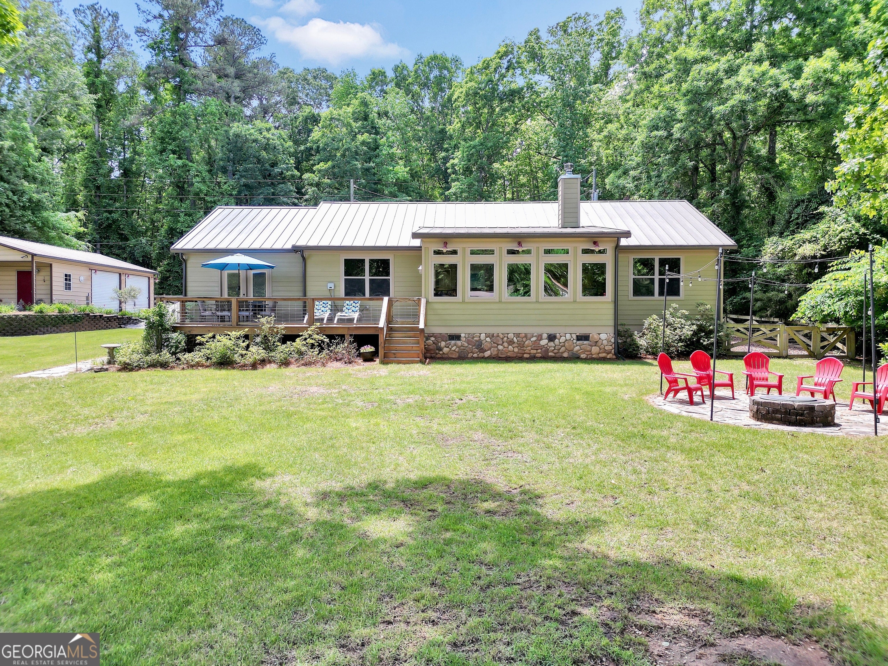 184 Bradley RD