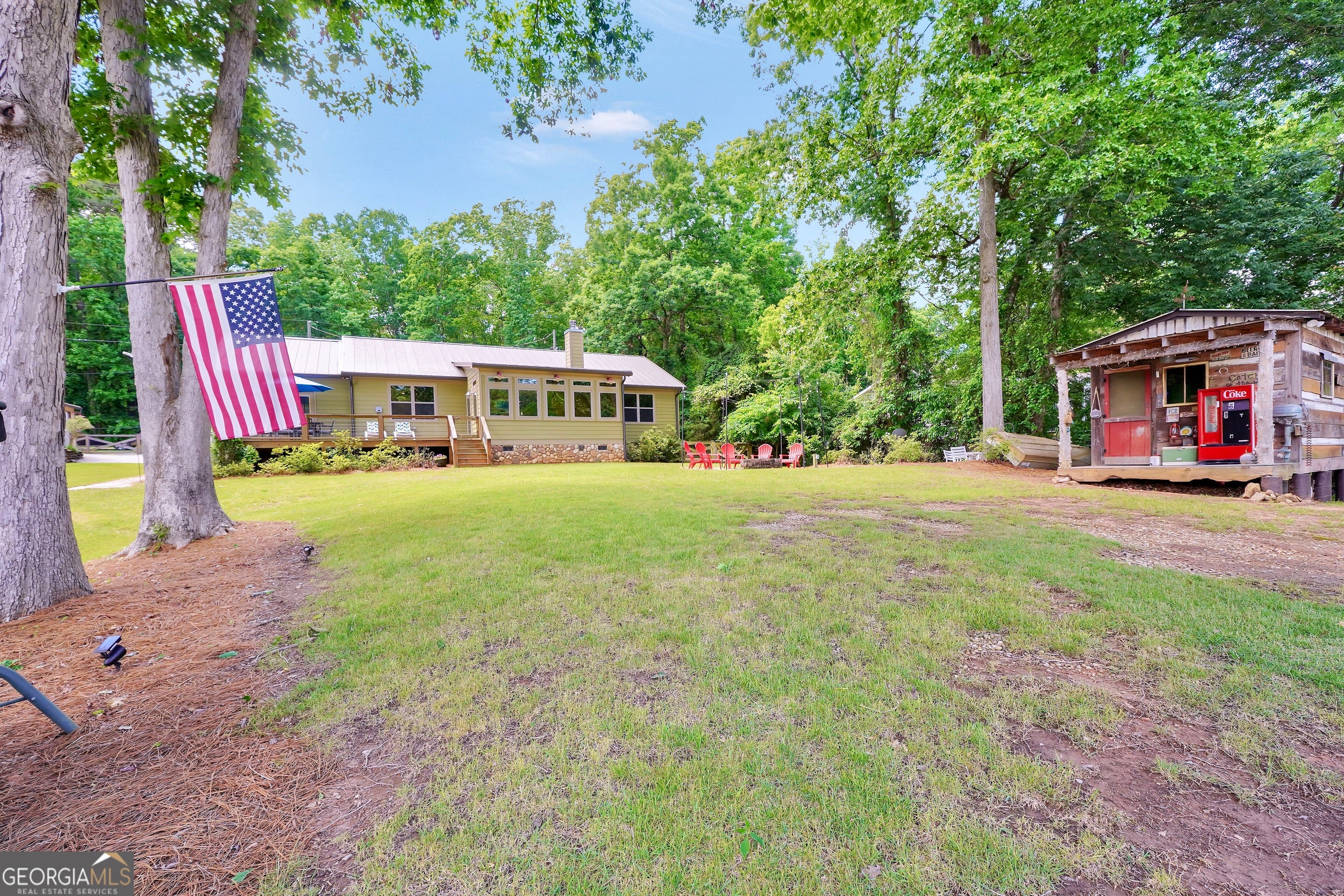 184 Bradley RD