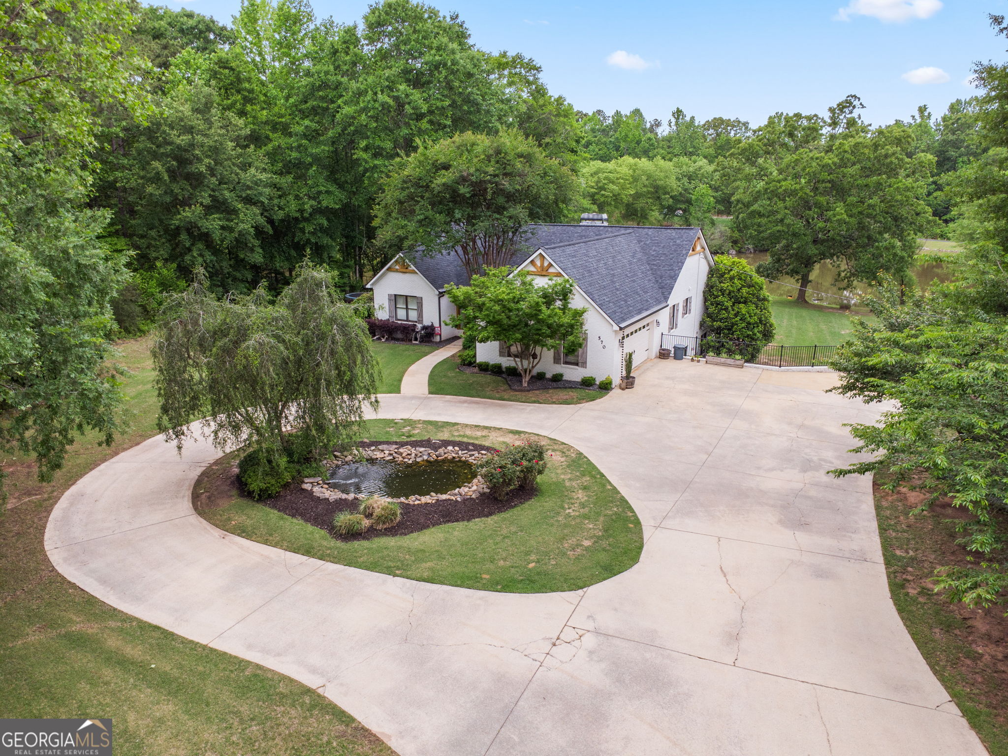 570 Martin Mill RD