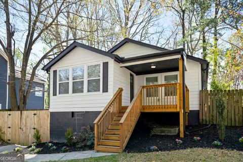 Photo of 1422 Kennesaw Drive, Atlanta, GA 30318 (MLS # 10720657)