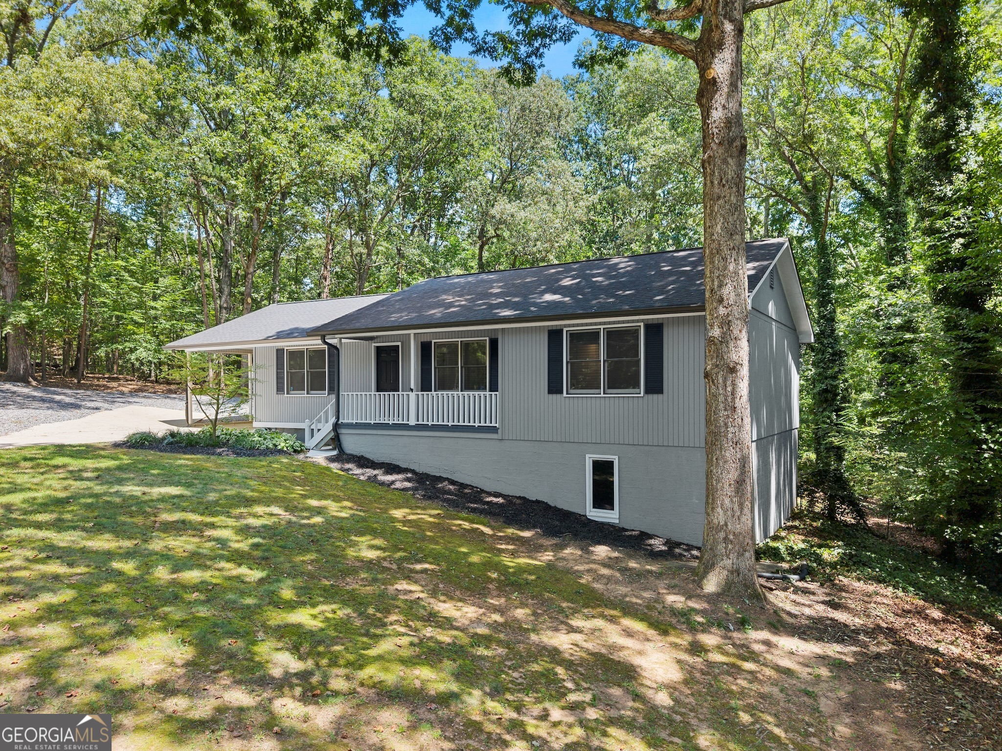 3651 Greencrest RD