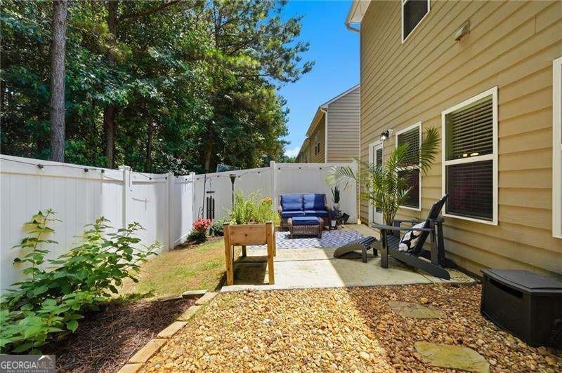 419 Crescent Woode DR