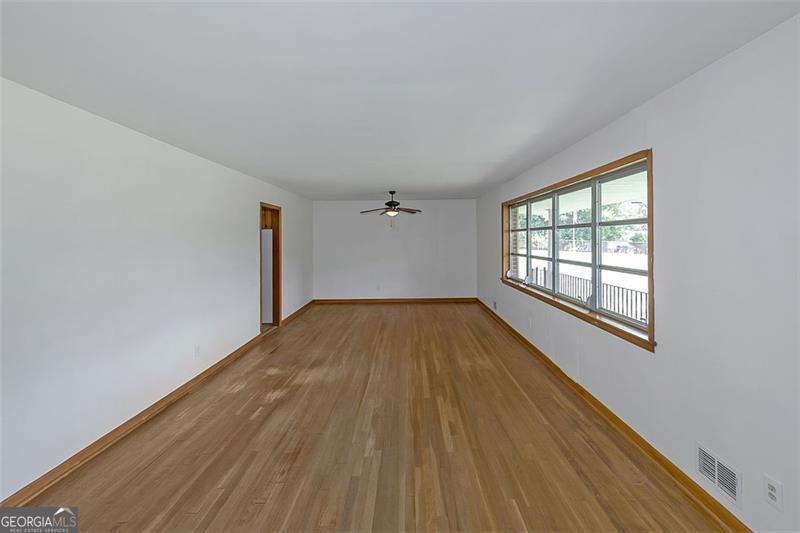Kinridge Acres - Residential Lease