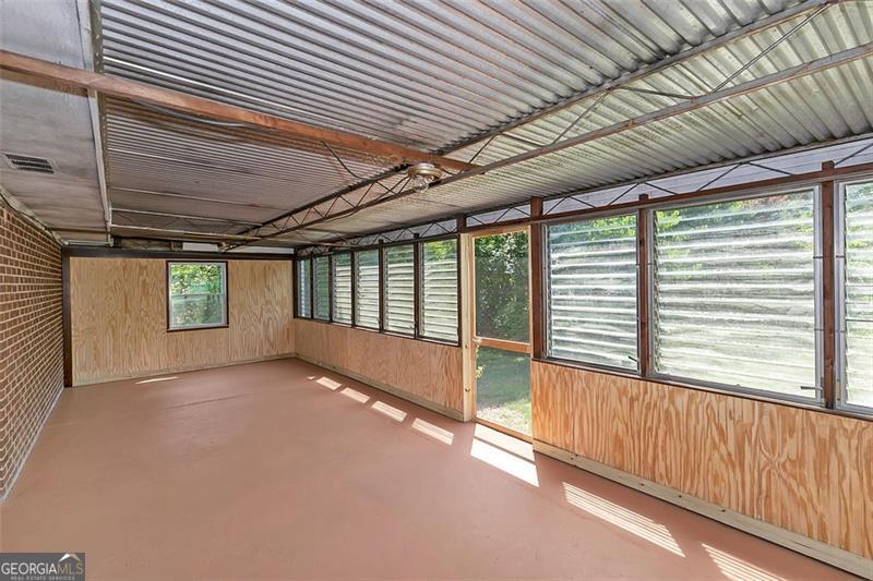 Kinridge Acres - Residential Lease
