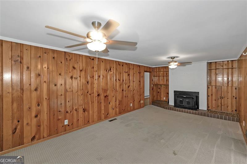Kinridge Acres - Residential Lease