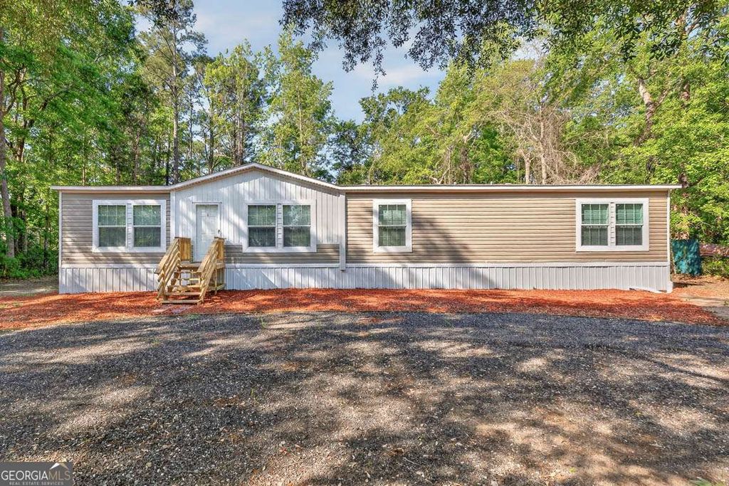 Photo of 109 Sunbelt Way, Brunswick, GA 31523 (MLS # 10758518)
