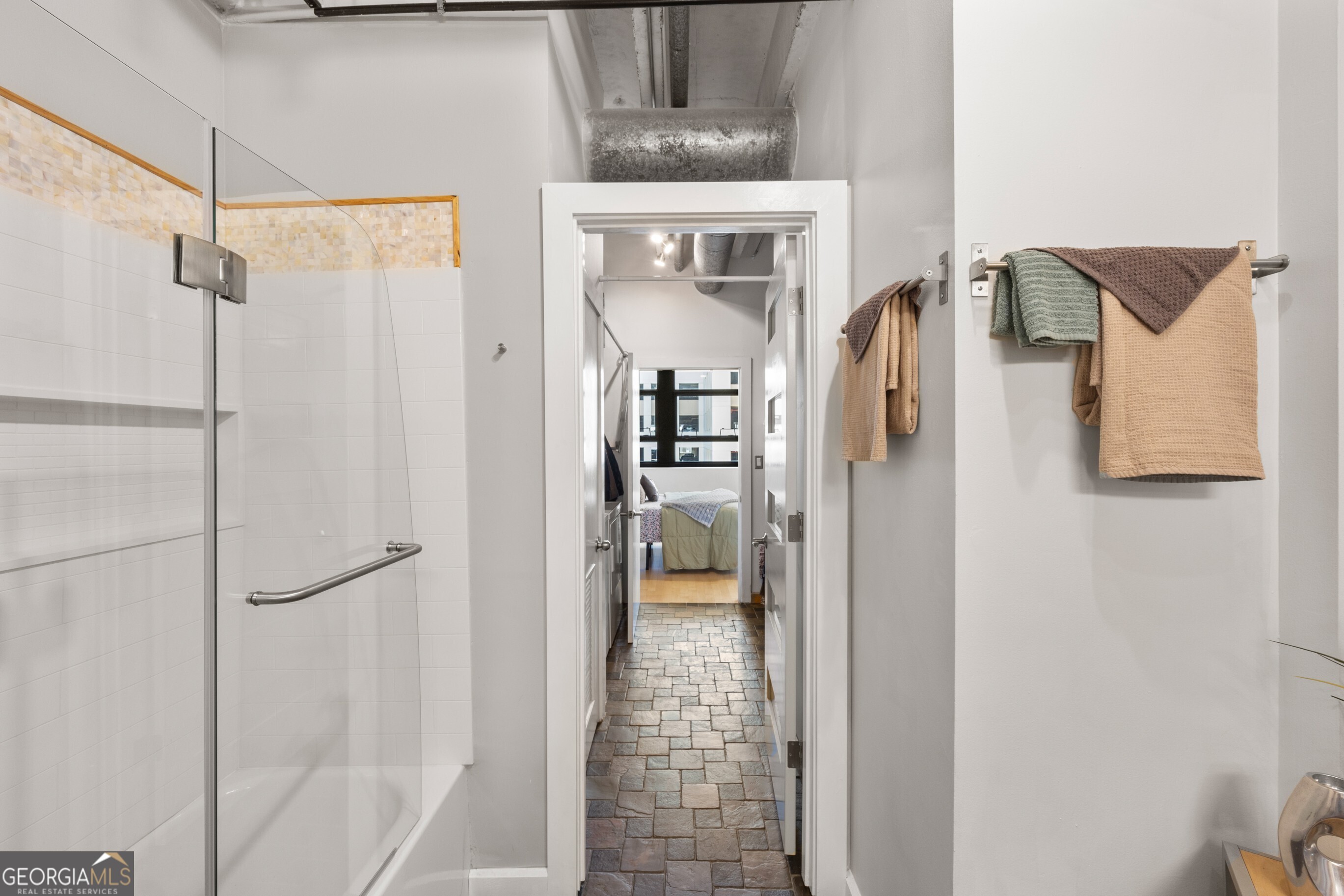 PEACHTREE LOFTS - Residential