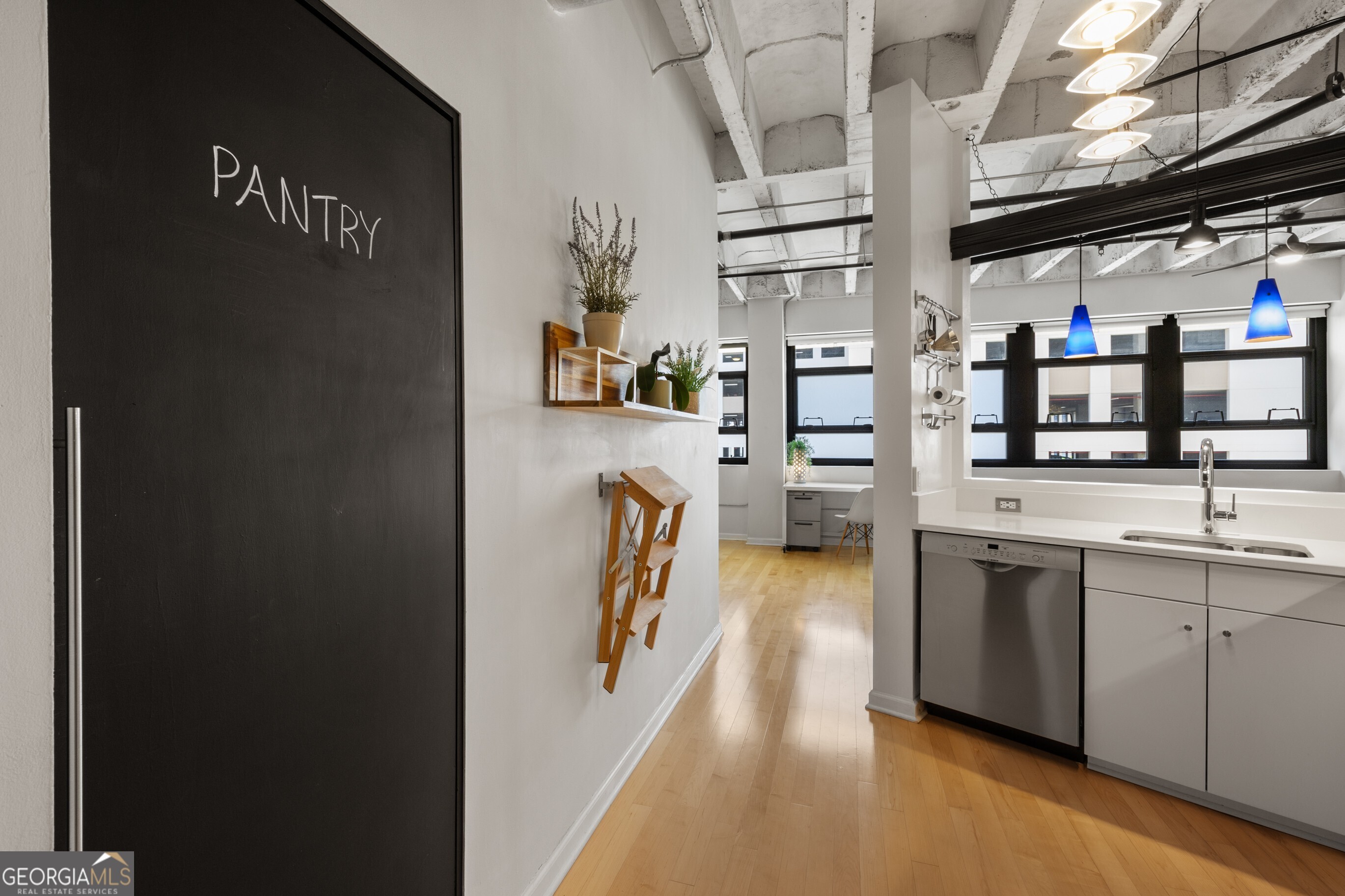 PEACHTREE LOFTS - Residential