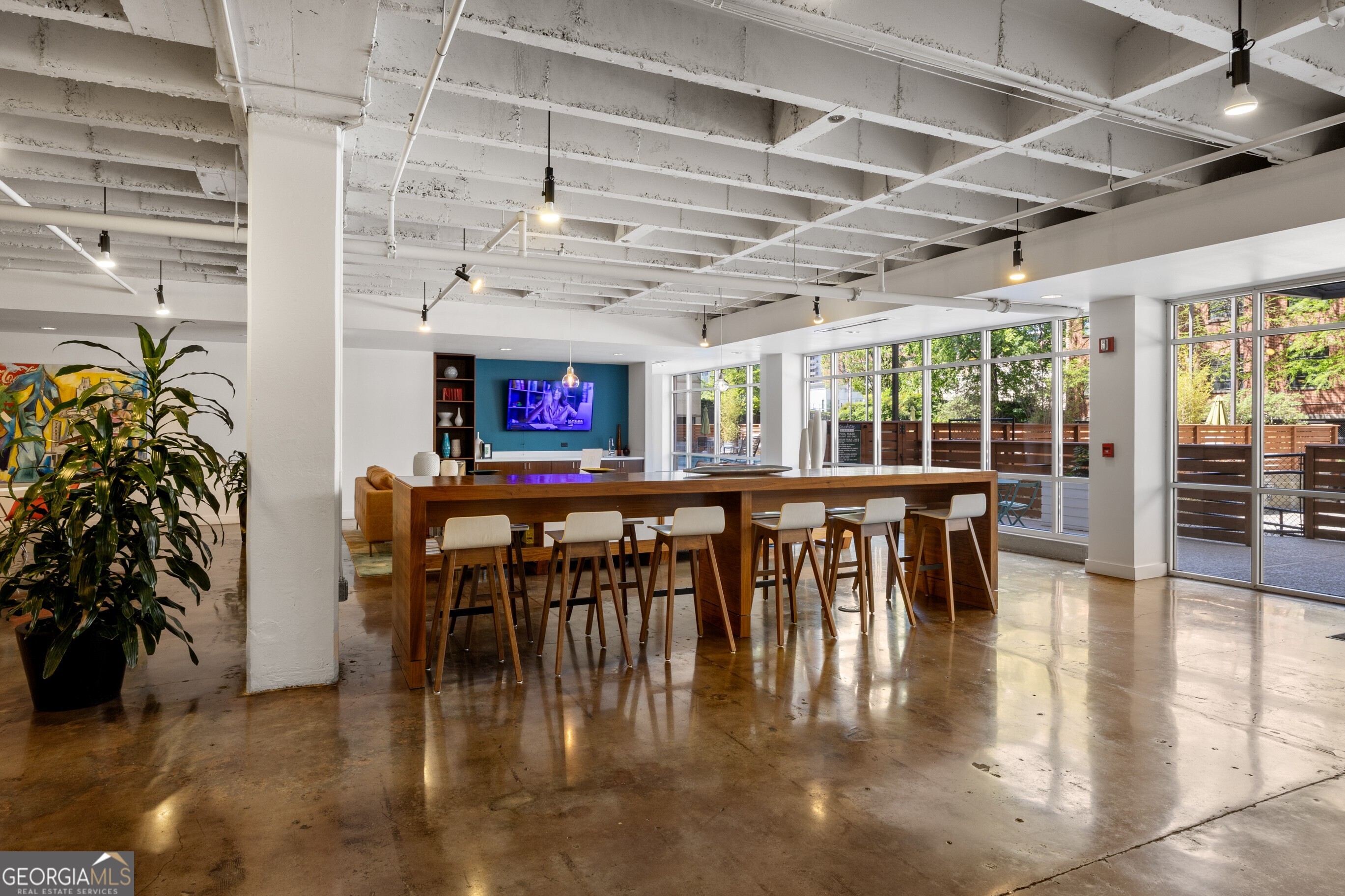PEACHTREE LOFTS - Residential